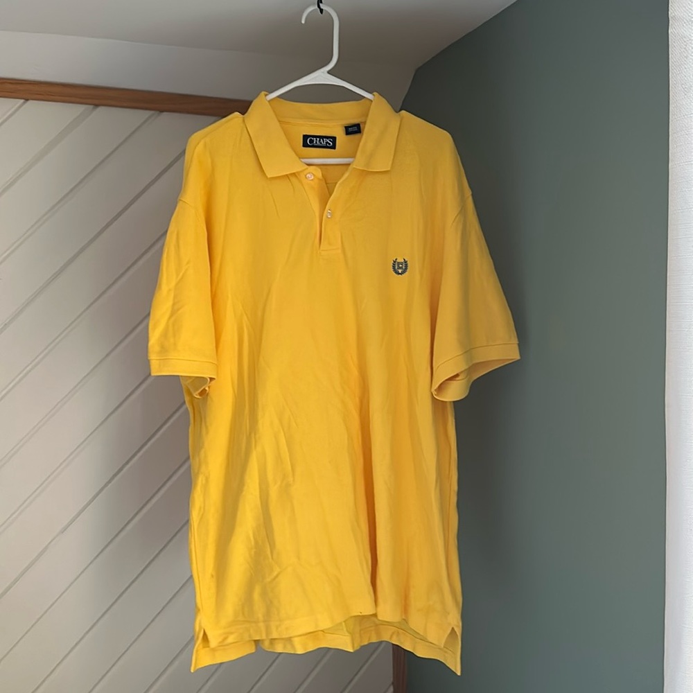 NWOT men’s bright yellow knit polo! CHAPS brand! Size xxlarge